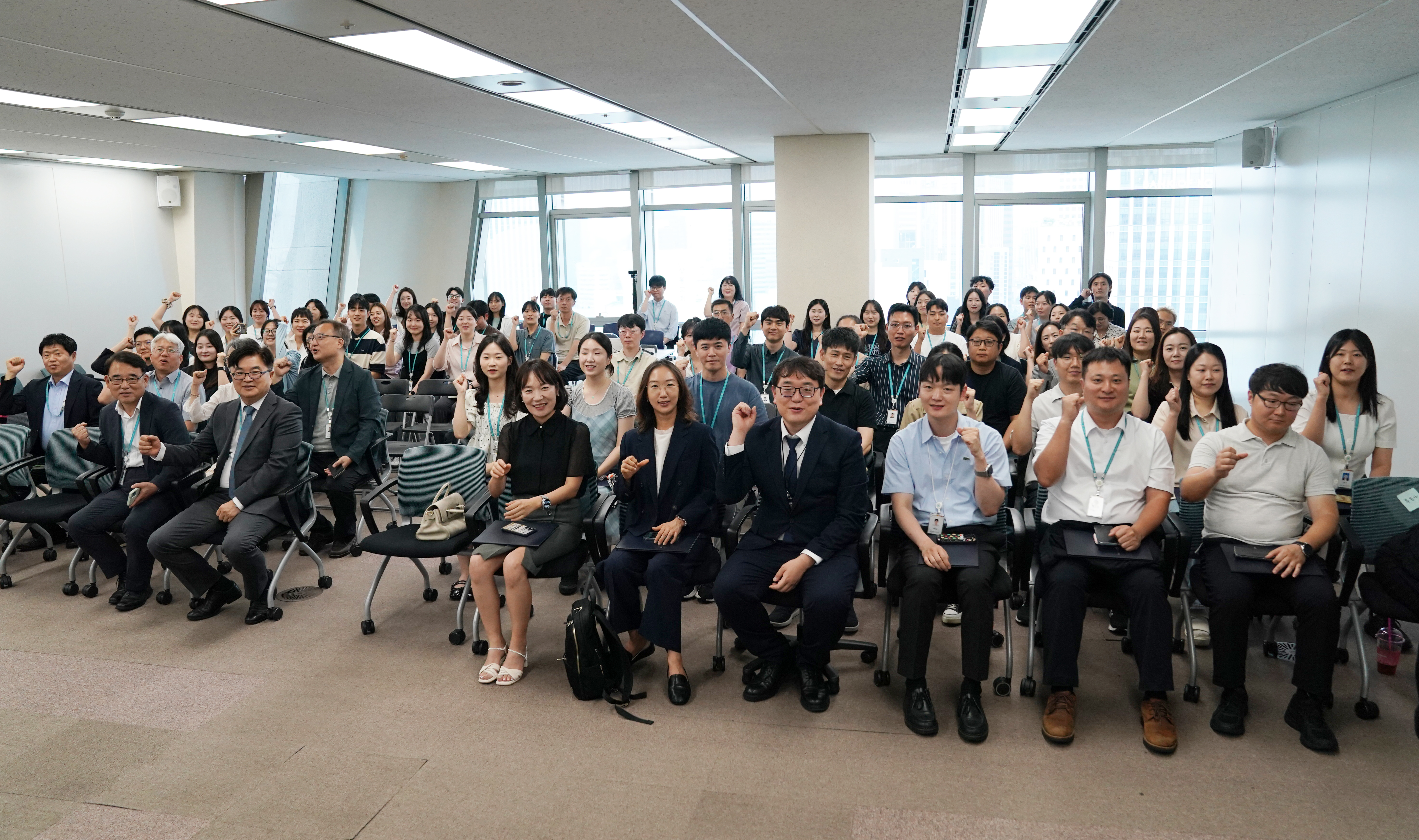 식품안전정보원 개원 17주년 기념식 사진_1